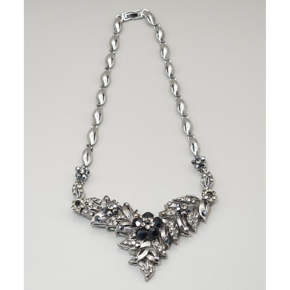 Vintage 1950s Marcasite Style Rhinestone Flower Necklace Bracelet Set Black Gray - Picture 4 of 16